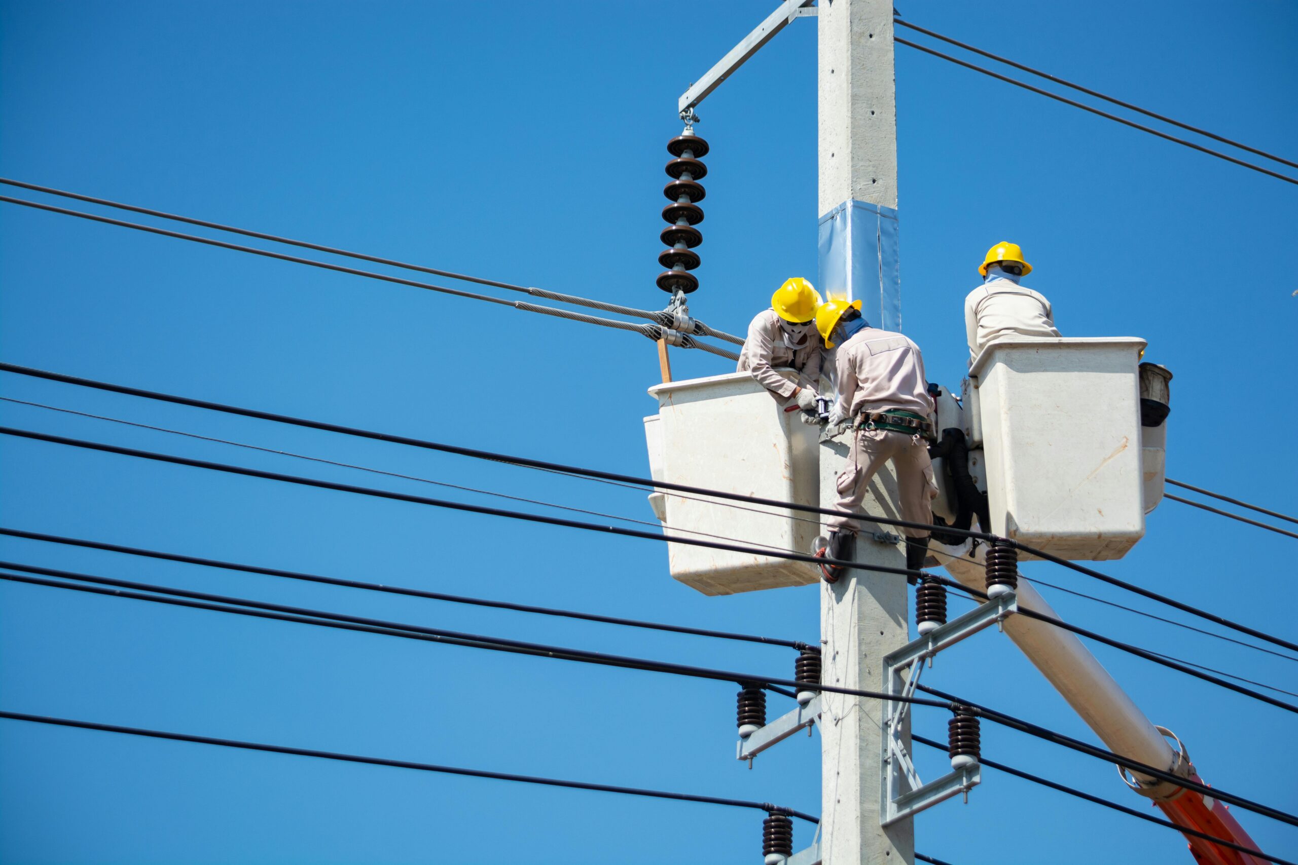 electrician migration australia